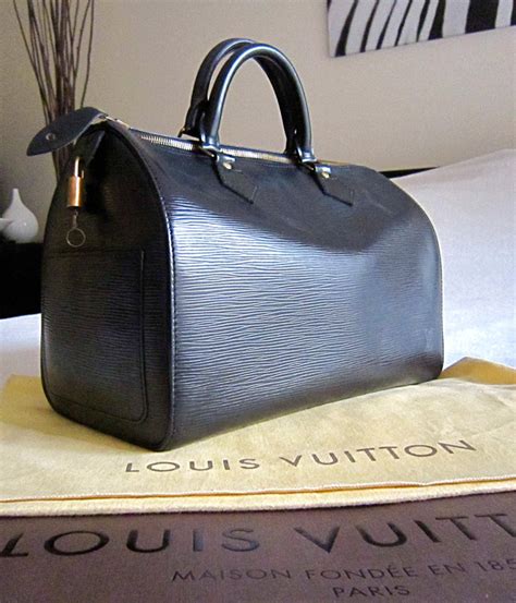 louis vuitton epi leather speedy 30 black|louis vuitton epi leather.